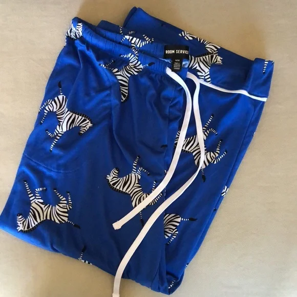 Room service zebra pj set EUC - top L bottom M - Picture 9 of 10